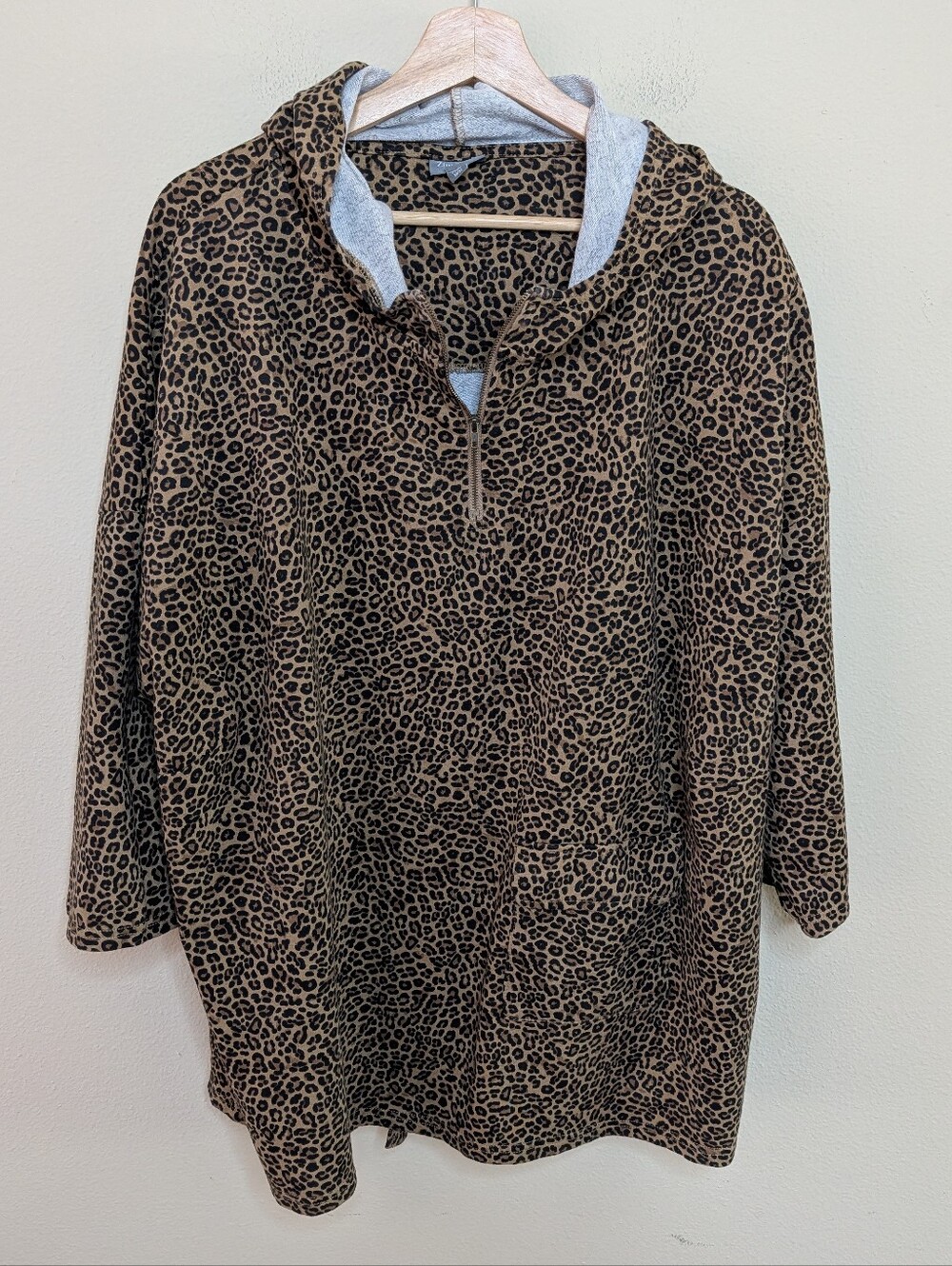 Zim & Zoe Lounge Leopard Print 100% Cotton Half-Zip Hoodie 30/32